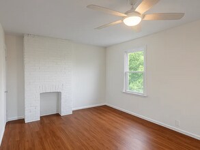 500 Fordham Ave, Unit 2 in Pittsburgh, PA - Foto de edificio - Building Photo