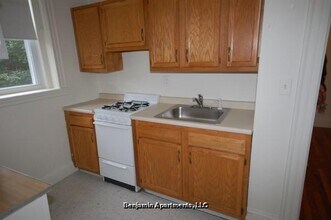 1334 Commonwealth Ave, Unit 10 in Boston, MA - Building Photo - Building Photo