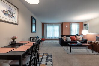 615 N 44th St in Philadelphia, PA - Building Photo - Building Photo