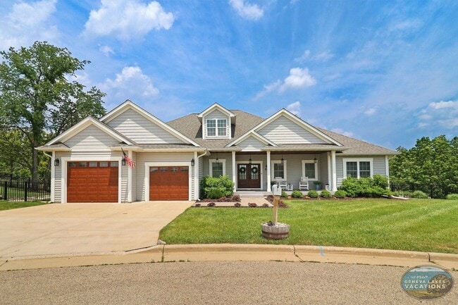 property at 1175 La Salle Ct