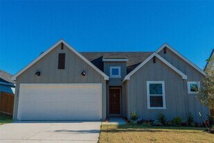 223 Las Lomas Dr in San Marcos, TX - Building Photo