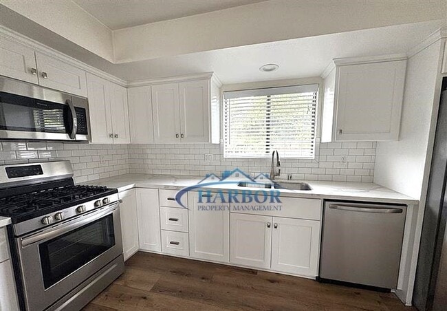 1524 W 5th St in Los Angeles, CA - Building Photo - Building Photo