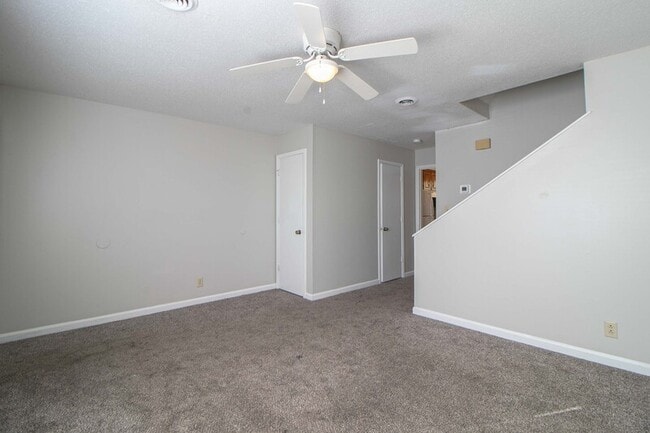 810 Golf View Pl in Clarksville, TN - Building Photo - Building Photo