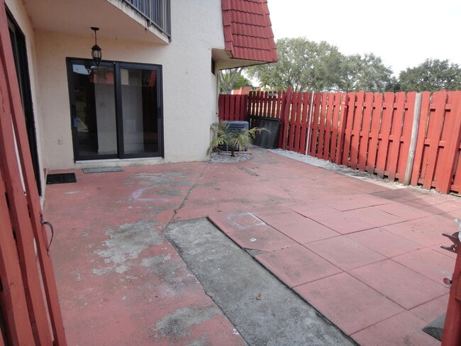 3679 Victoria Dr in West Palm Beach, FL - Building Photo - Building Photo