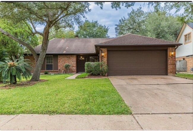 property at 22018 Silver Lode Dr
