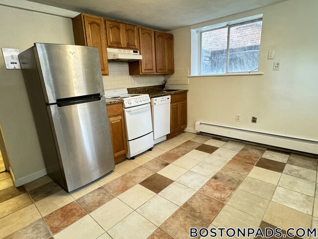 10 Wait St in Roxbury Crossing, MA - Building Photo - Building Photo