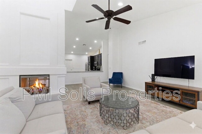 10198 E San Salvador Dr in Scottsdale, AZ - Building Photo - Building Photo