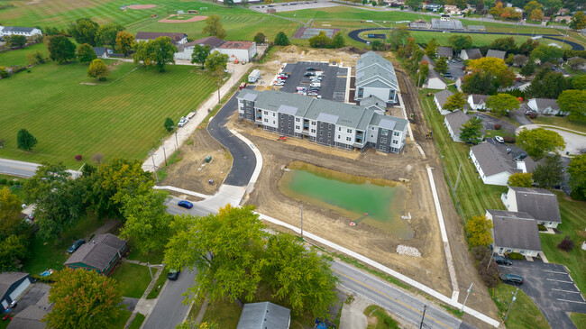 Maple Meadows Apartments in Columbus, OH - Building Photo - Building Photo