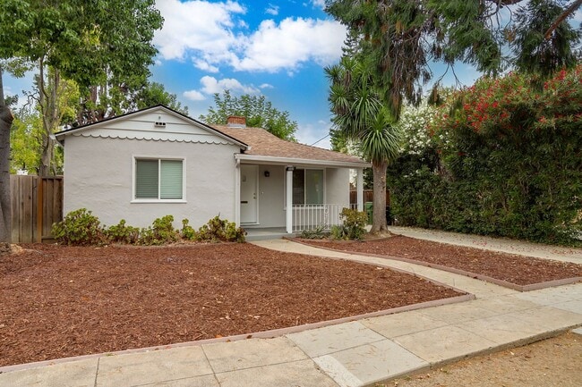 393 Harrison Ave in Campbell, CA - Building Photo - Building Photo