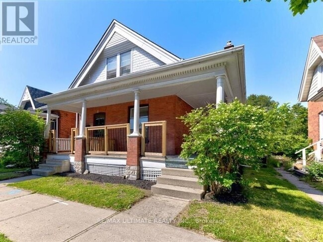 property at 282 Brant Ave