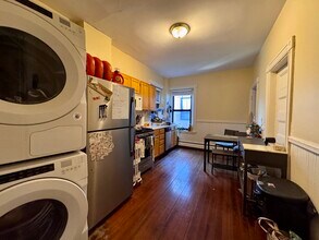 1512 Tremont St, Unit 3 in Boston, MA - Building Photo - Building Photo