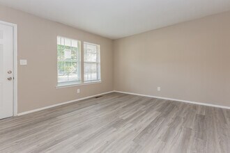 304 Beard St SW in Decatur, AL - Building Photo - Building Photo