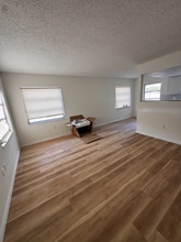 224 Pleasant Grove Rd, Unit 2 in Inverness, FL - Foto de edificio - Building Photo