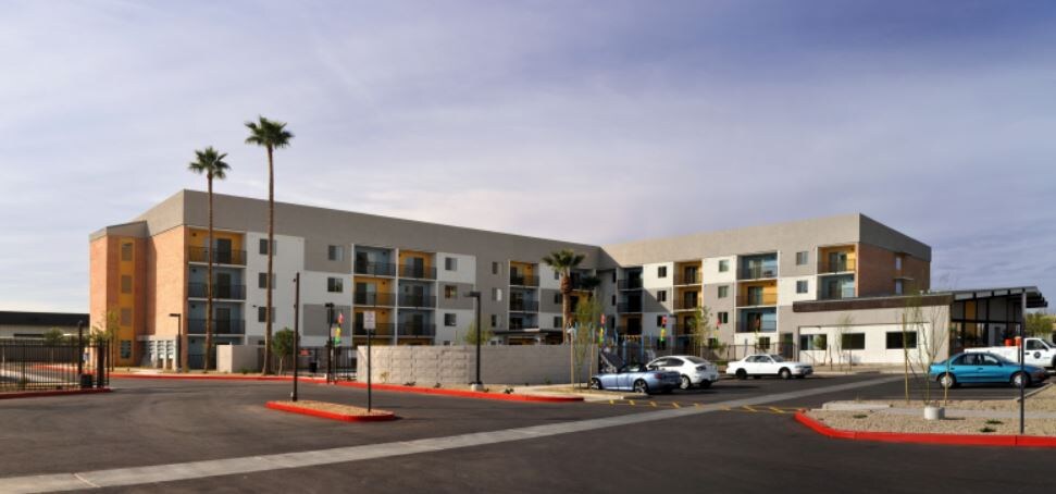 Lofts@10 Apartments in Phoenix, AZ - Foto de edificio