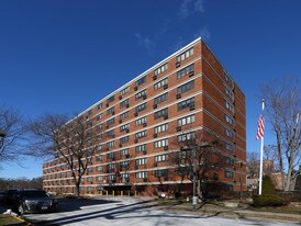 Immanuel House in Hartford, CT - Building Photo