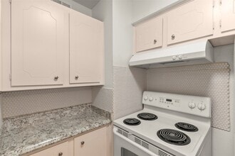 2229 Mimosa Dr in Houston, TX - Building Photo - Building Photo