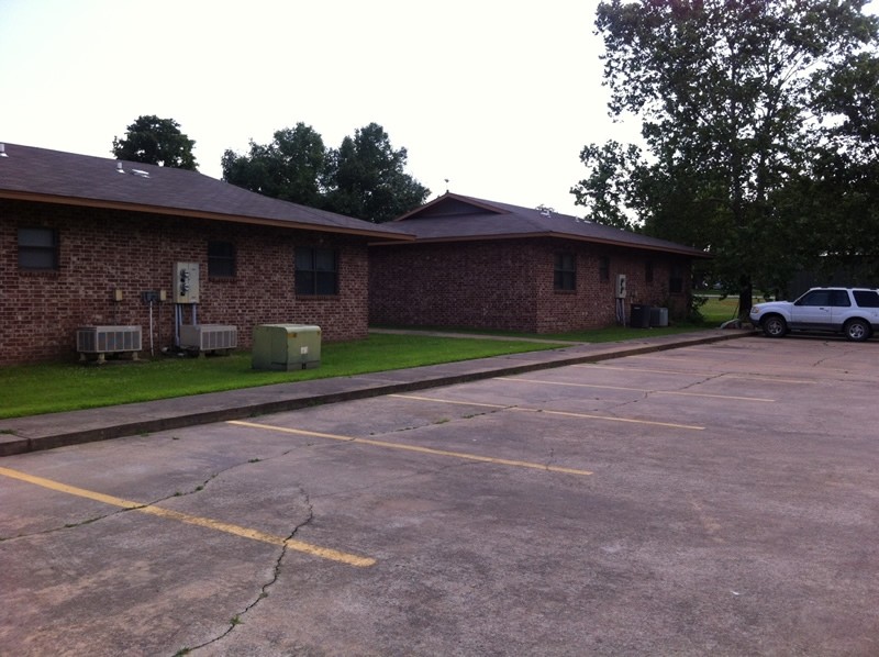 Magazine Apartments in Magazine, AR - Building Photo