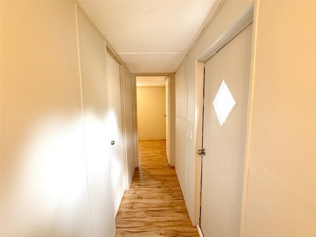 32 Woodlawn Dr