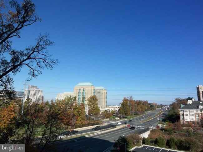 property at 11800 Sunset Hills Rd