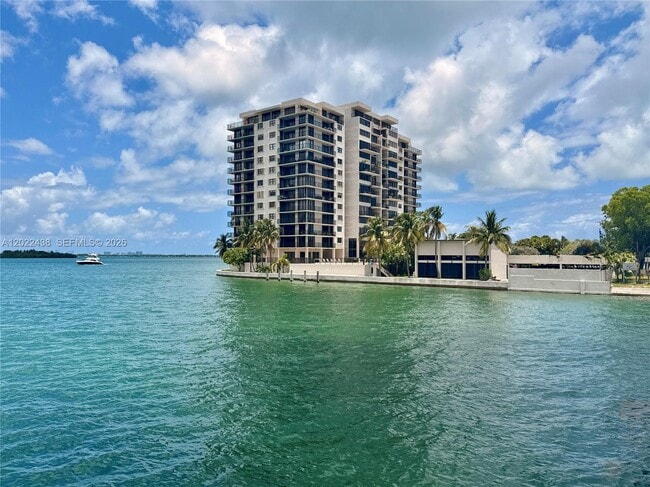 property at 801 N Venetian Dr