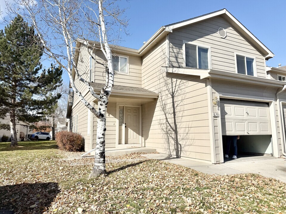 1637 Westbridge Dr in Fort Collins, CO - Building Photo