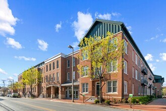 35 E All Saints St in Frederick, MD - Building Photo - Building Photo