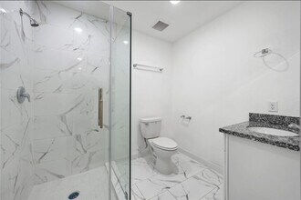 2310 Wavell St in Houston, TX - Building Photo - Building Photo