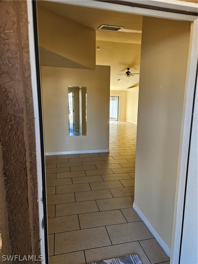 property at 1622 SW 33rd St