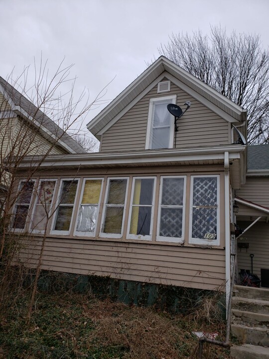 109 S 11th St in Richmond, IN - Building Photo