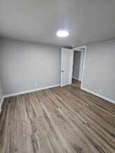 406 E Broadway Ave in Moses Lake, WA - Building Photo - Building Photo
