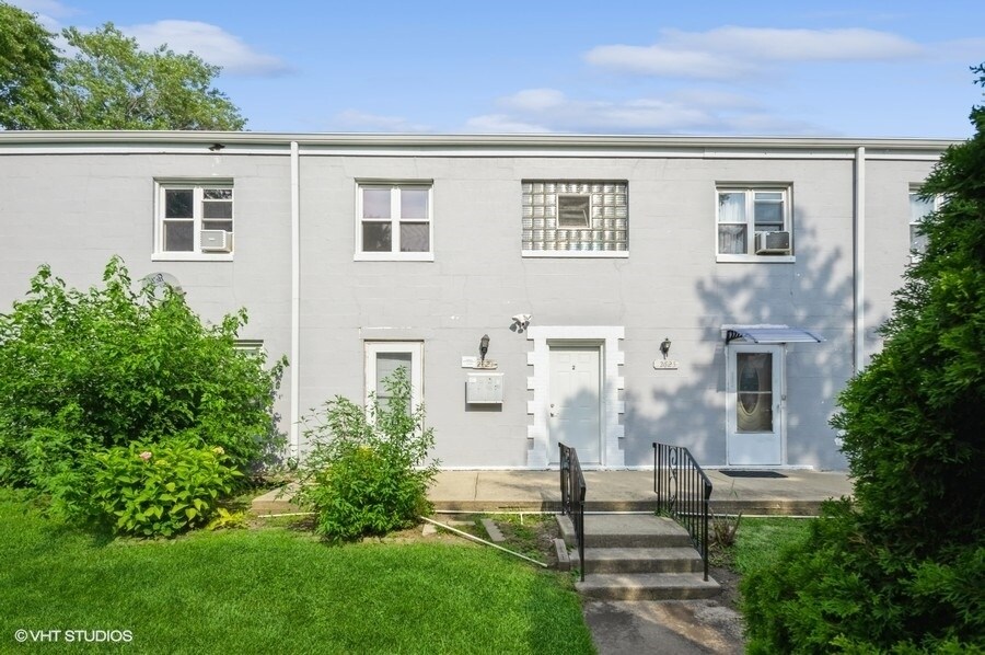 2621 W Gregory St in Chicago, IL - Building Photo