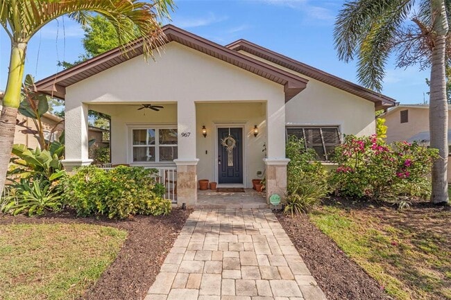 property at 967 49th Ave N