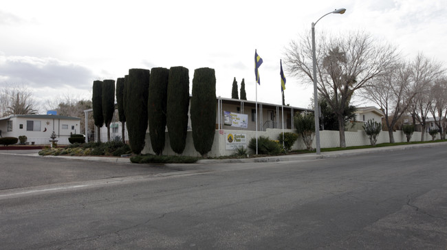 1000 Windy Pass in Barstow, CA - Foto de edificio - Building Photo