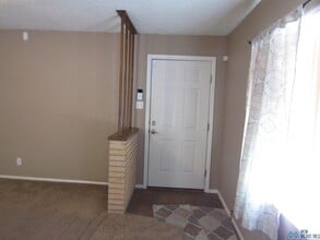 1904 W Runyan Ave in Artesia, NM - Building Photo - Building Photo