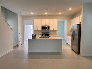 1880 Bright Sky Dr in Kissimmee, FL - Building Photo - Building Photo