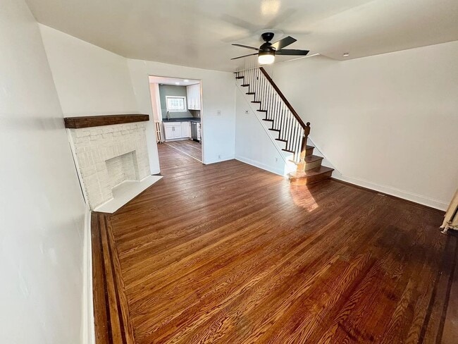 property at 7111 Greenwood Ave