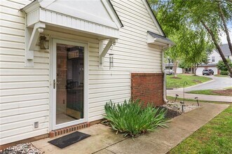 25 Culpepper Cir in Greensboro, NC - Building Photo - Building Photo