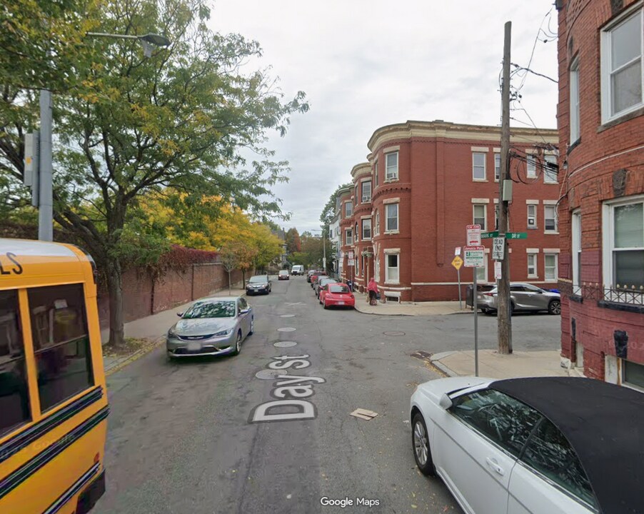 40 Evergreen St, Unit 126-1 in Boston, MA - Building Photo