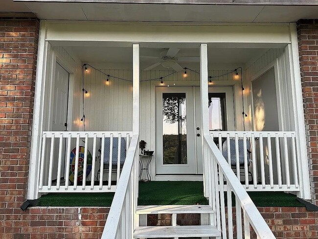 property at 1957 Darryl Dr