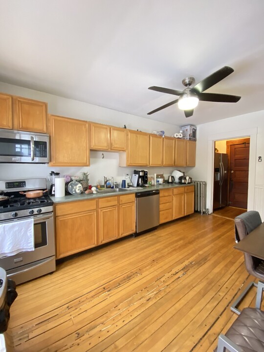 9 Fairfield St, Unit 1L in Cambridge, MA - Building Photo