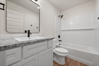 2025 Cottonwood Ave in Wolfforth, TX - Building Photo - Building Photo