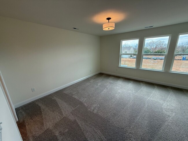 2031 Near Pt Rd in Charlotte, NC - Building Photo - Building Photo