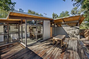 Updated Mid-Century Home in Picturesque Woodland Hills in Los Angeles, CA - Building Photo