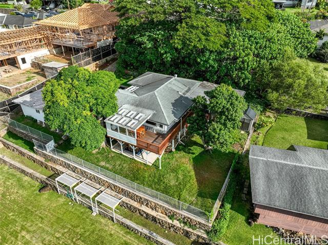 3238 Alani Dr in Honolulu, HI - Building Photo