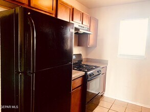 7504 Howard St in El Paso, TX - Building Photo - Building Photo