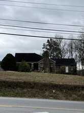 9134 Dayton Pike in Soddy Daisy, TN - Building Photo - Building Photo