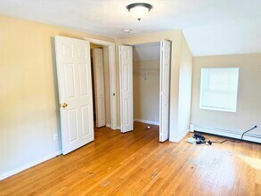104 Calvary St in Waltham, MA - Building Photo - Building Photo