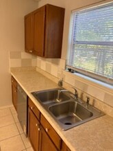 5922 Lakedale St in San Antonio, TX - Building Photo - Building Photo