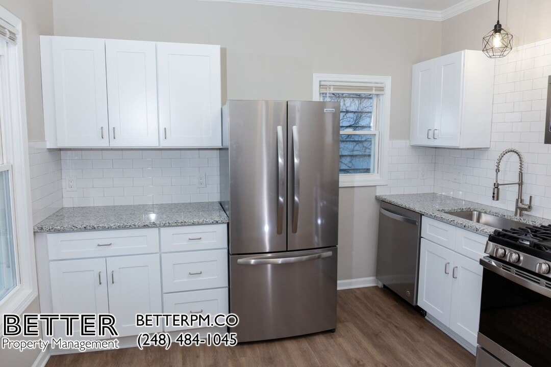 1980-1982 Clarkdale St in Detroit, MI - Building Photo