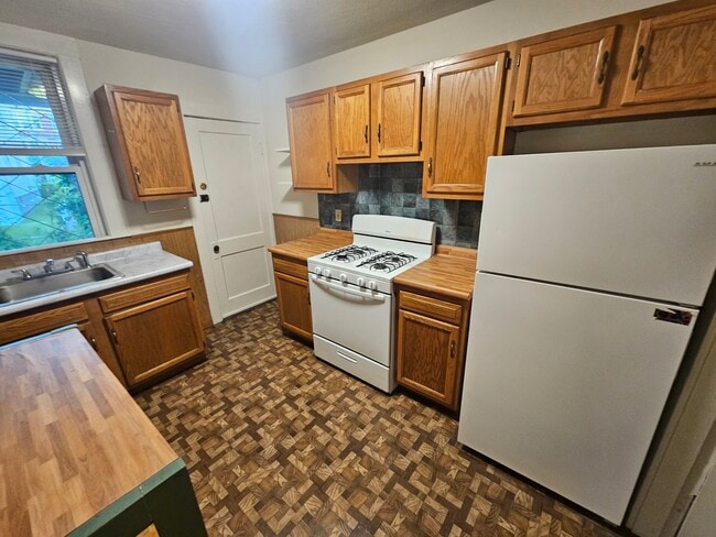 63 Euston Rd, Unit 4